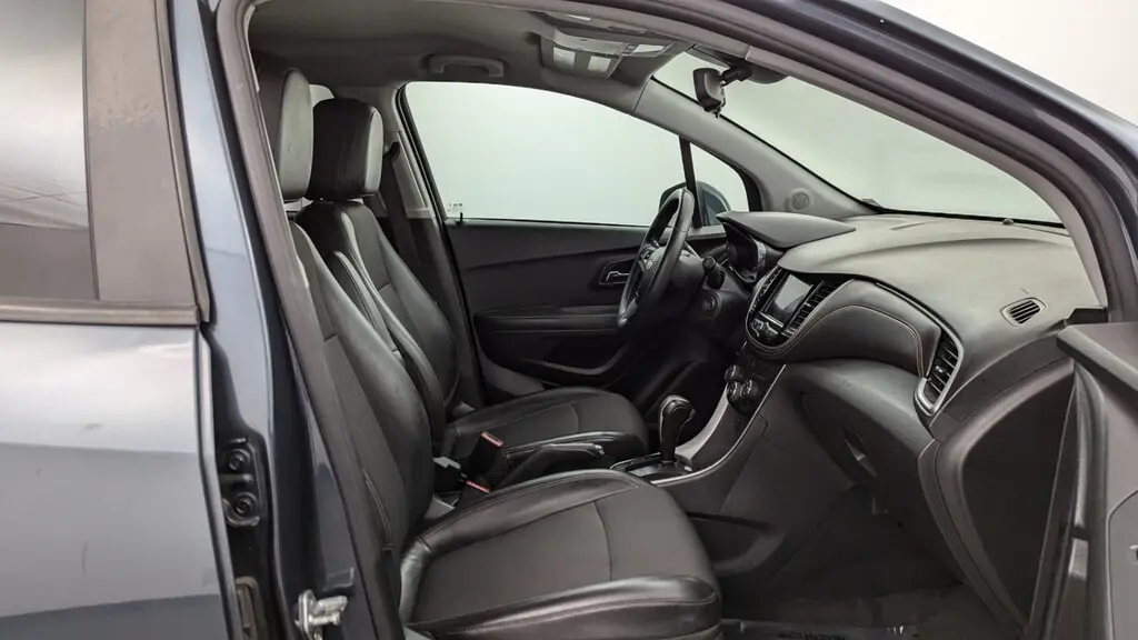 Florida Fine Cars - Used CHEVROLET TRAX 2021 MARGATE LT
