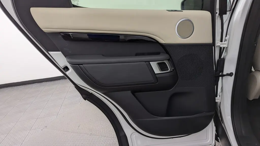 Florida Fine Cars - Used LAND ROVER DISCOVERY 2020 MIAMI SE