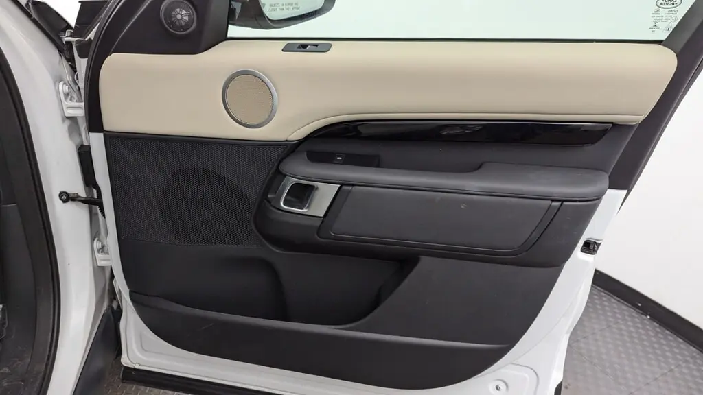 Florida Fine Cars - Used LAND ROVER DISCOVERY 2020 MIAMI SE