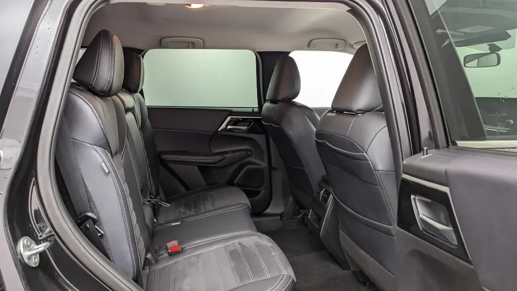Florida Fine Cars - Used MITSUBISHI OUTLANDER 2024 MIAMI SE