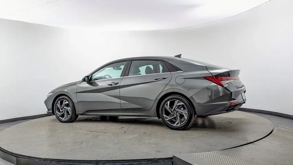 Florida Fine Cars - Used HYUNDAI ELANTRA 2025 WEST PALM SEL CONVENIENCE