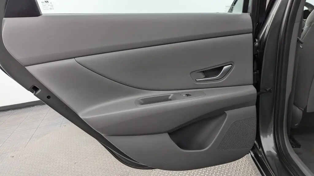 Florida Fine Cars - Used HYUNDAI ELANTRA 2025 WEST PALM SEL CONVENIENCE