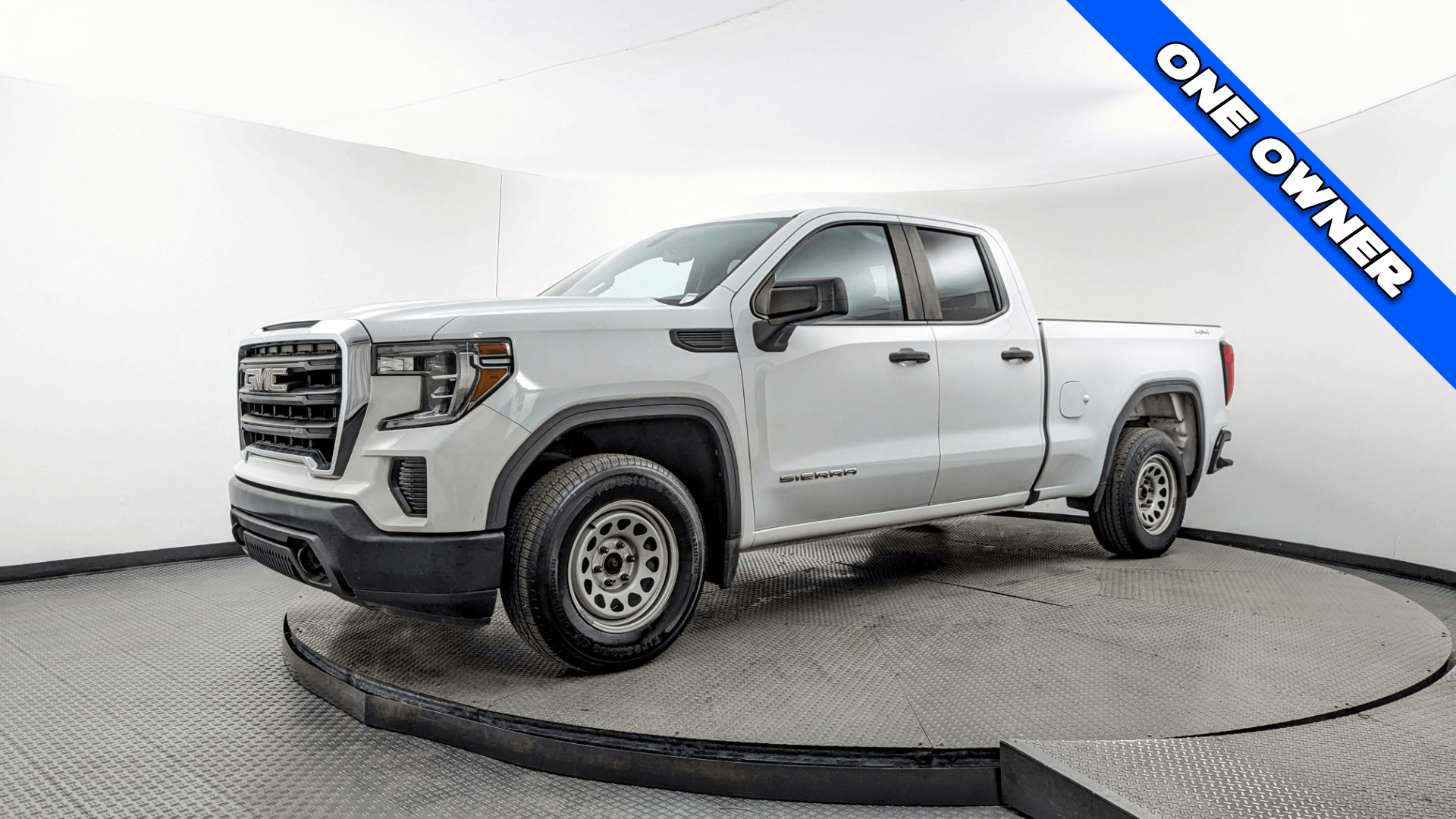 2019 GMC Sierra 1500 Base's photo