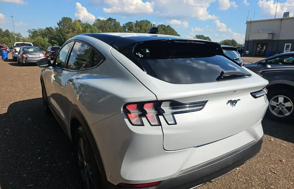 Florida Fine Cars - Used FORD MUSTANG MACH-E 2023 WEST PALM SELECT