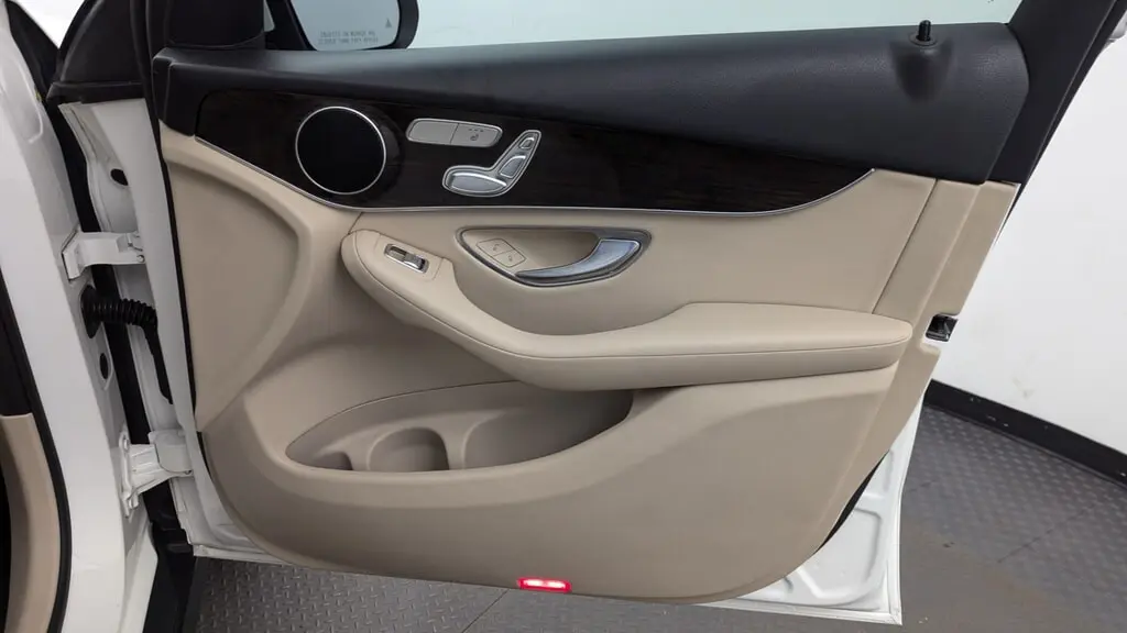 Florida Fine Cars - Used MERCEDES-BENZ GLC 2018 MIAMI GLC 300