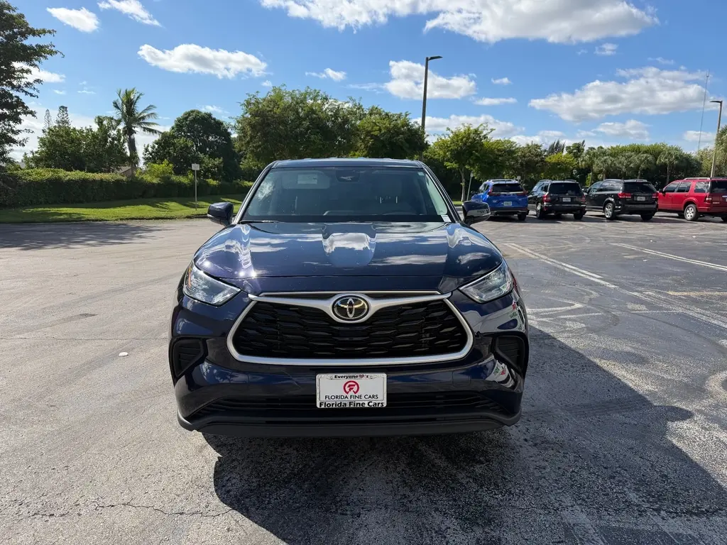 Florida Fine Cars - Used TOYOTA HIGHLANDER 2023 MIAMI L