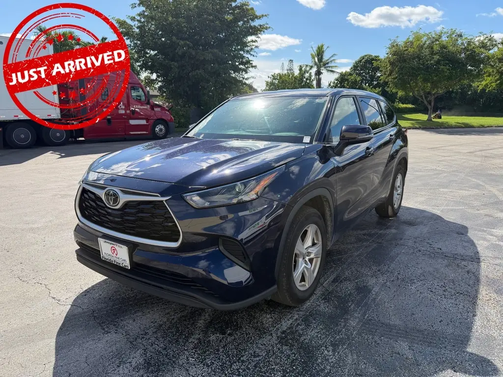 Florida Fine Cars - Used TOYOTA HIGHLANDER 2023 MIAMI L