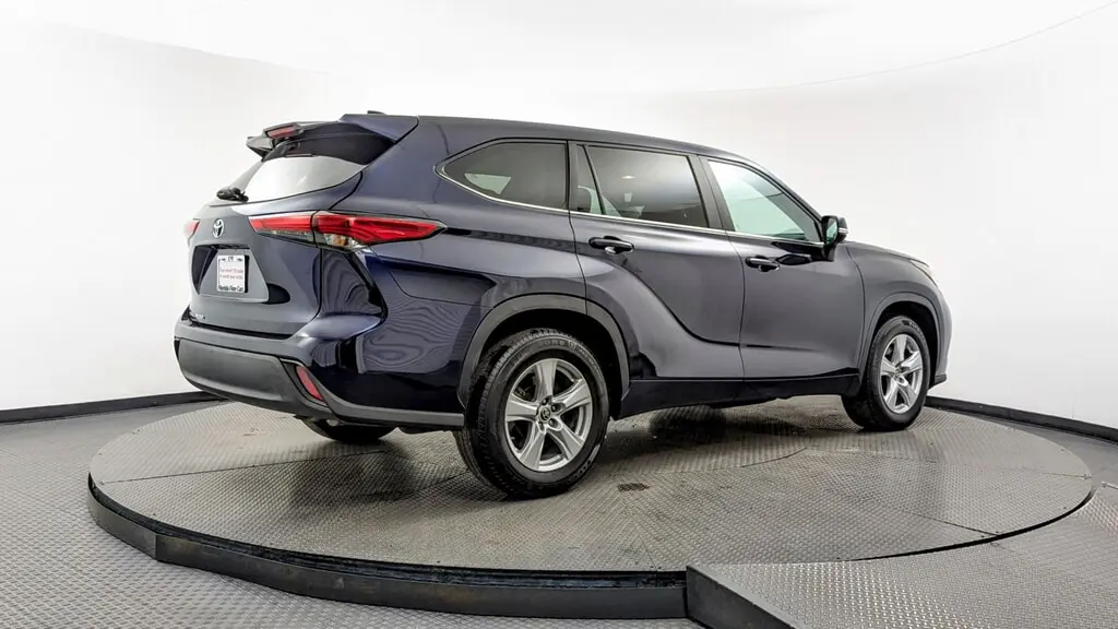 Florida Fine Cars - Used TOYOTA HIGHLANDER 2023 MIAMI L