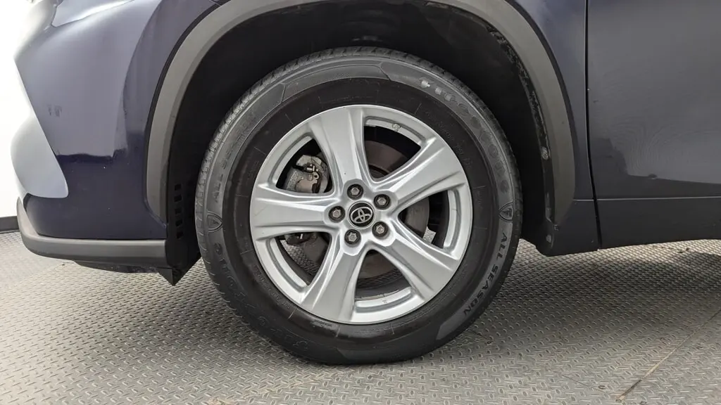 Florida Fine Cars - Used TOYOTA HIGHLANDER 2023 MIAMI L