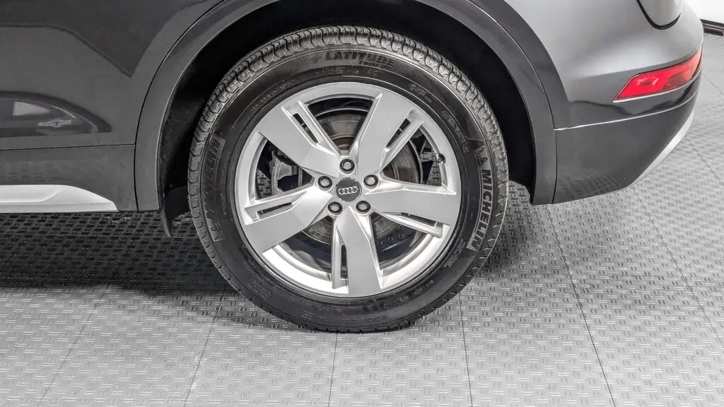 Florida Fine Cars - Used AUDI Q5 2019 ORLANDO PREMIUM