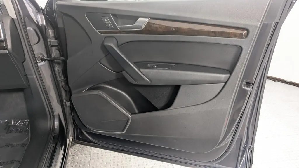 Florida Fine Cars - Used AUDI Q5 2019 ORLANDO PREMIUM