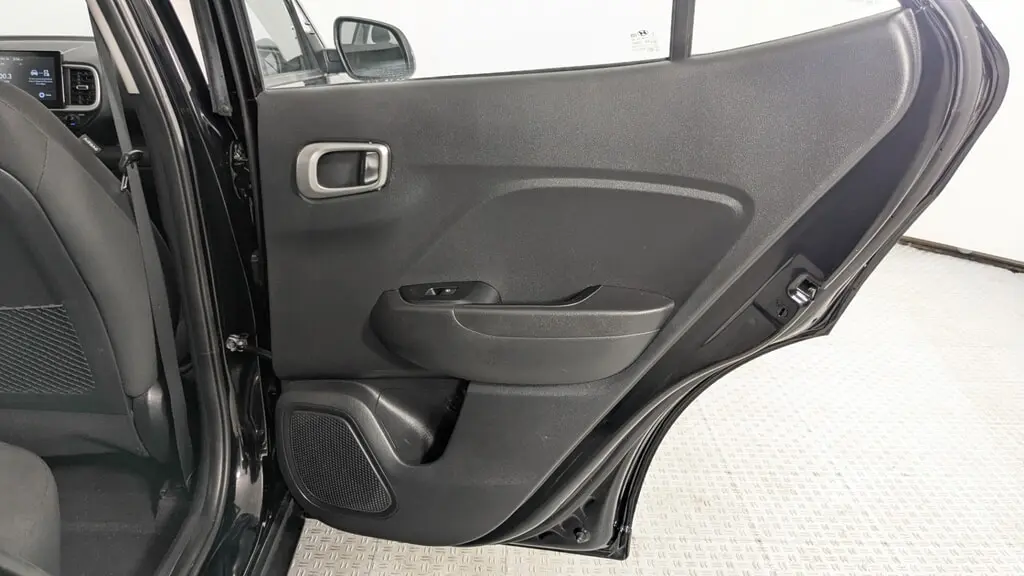 Florida Fine Cars - Used HYUNDAI VENUE 2022 ORLANDO SE