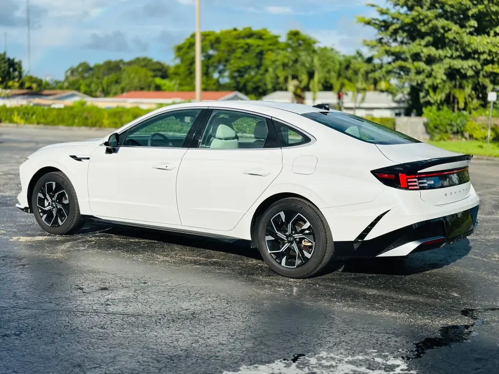 Florida Fine Cars - Used HYUNDAI SONATA 2025 MIAMI SEL