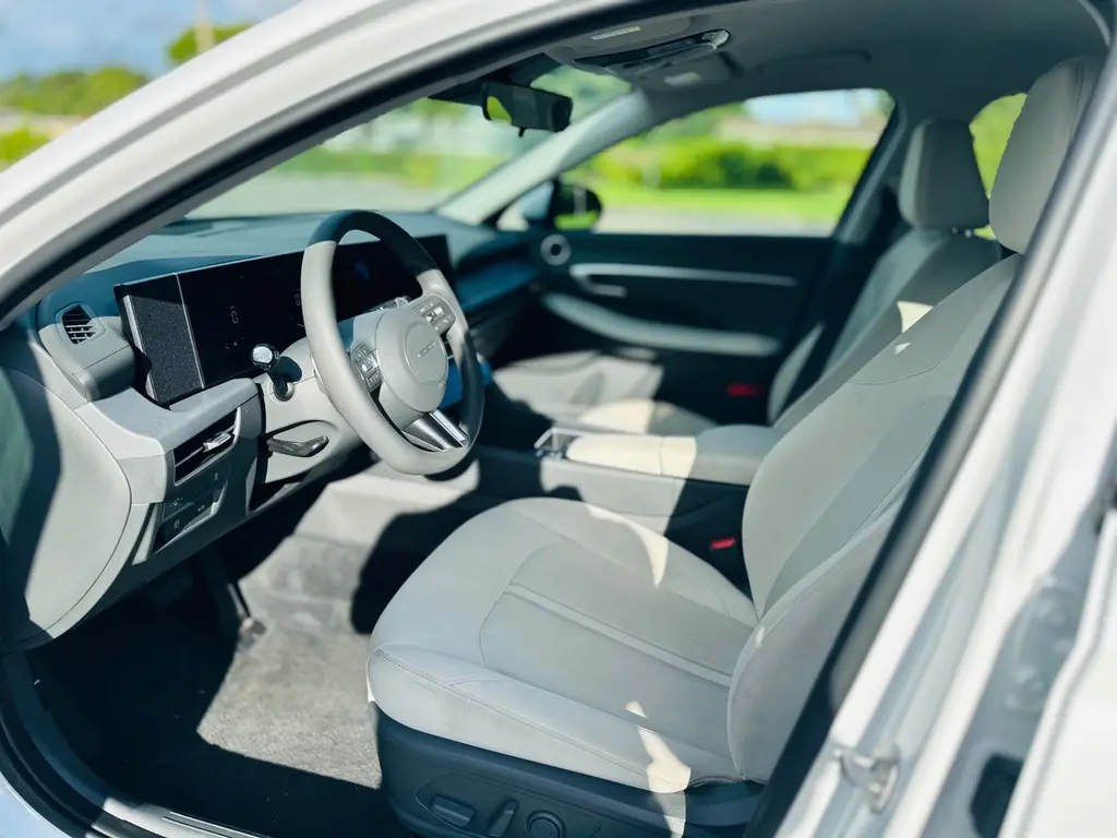 Florida Fine Cars - Used HYUNDAI SONATA 2025 MIAMI SEL