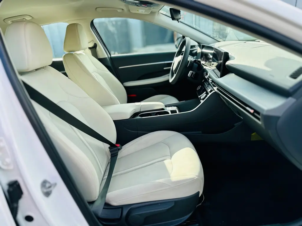 Florida Fine Cars - Used HYUNDAI SONATA 2025 MIAMI SEL
