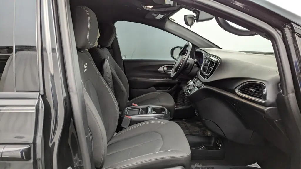 Florida Fine Cars - Used CHRYSLER PACIFICA 2018 MIAMI TOURING PLUS