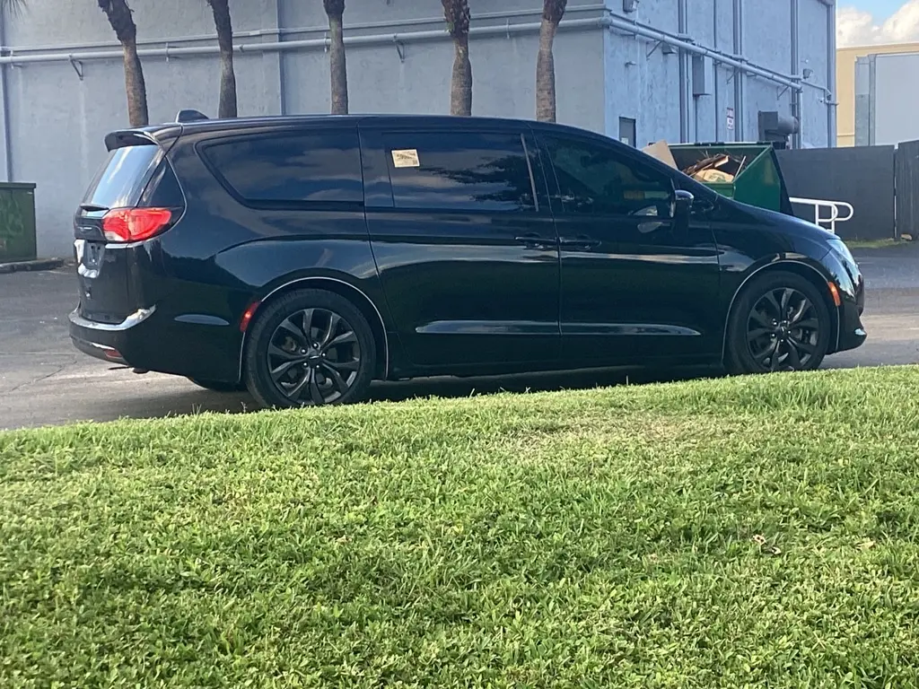 Florida Fine Cars - Used CHRYSLER PACIFICA 2018 MIAMI TOURING PLUS