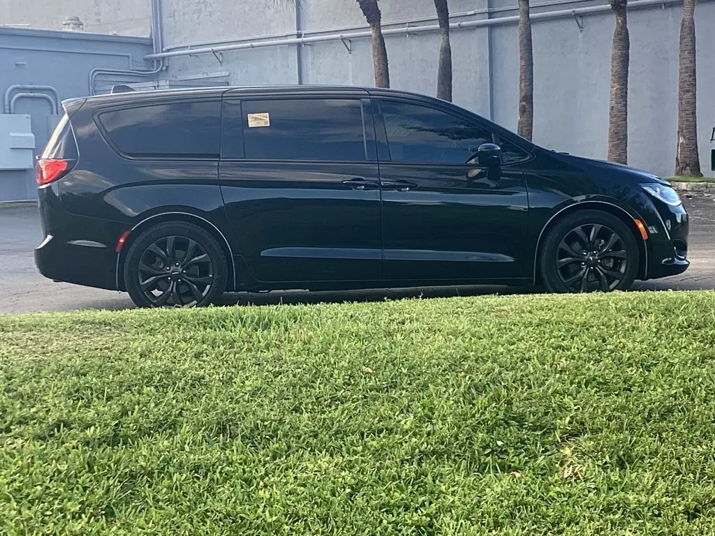 Florida Fine Cars - Used CHRYSLER PACIFICA 2018 MIAMI TOURING PLUS