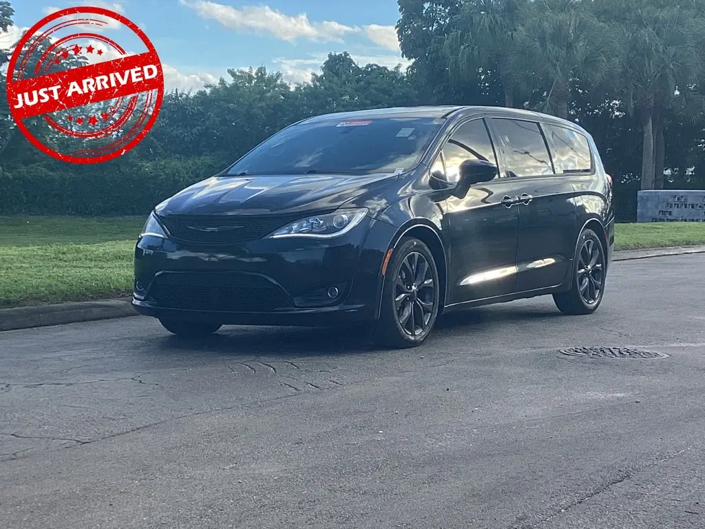 Florida Fine Cars - Used CHRYSLER PACIFICA 2018 MIAMI TOURING PLUS