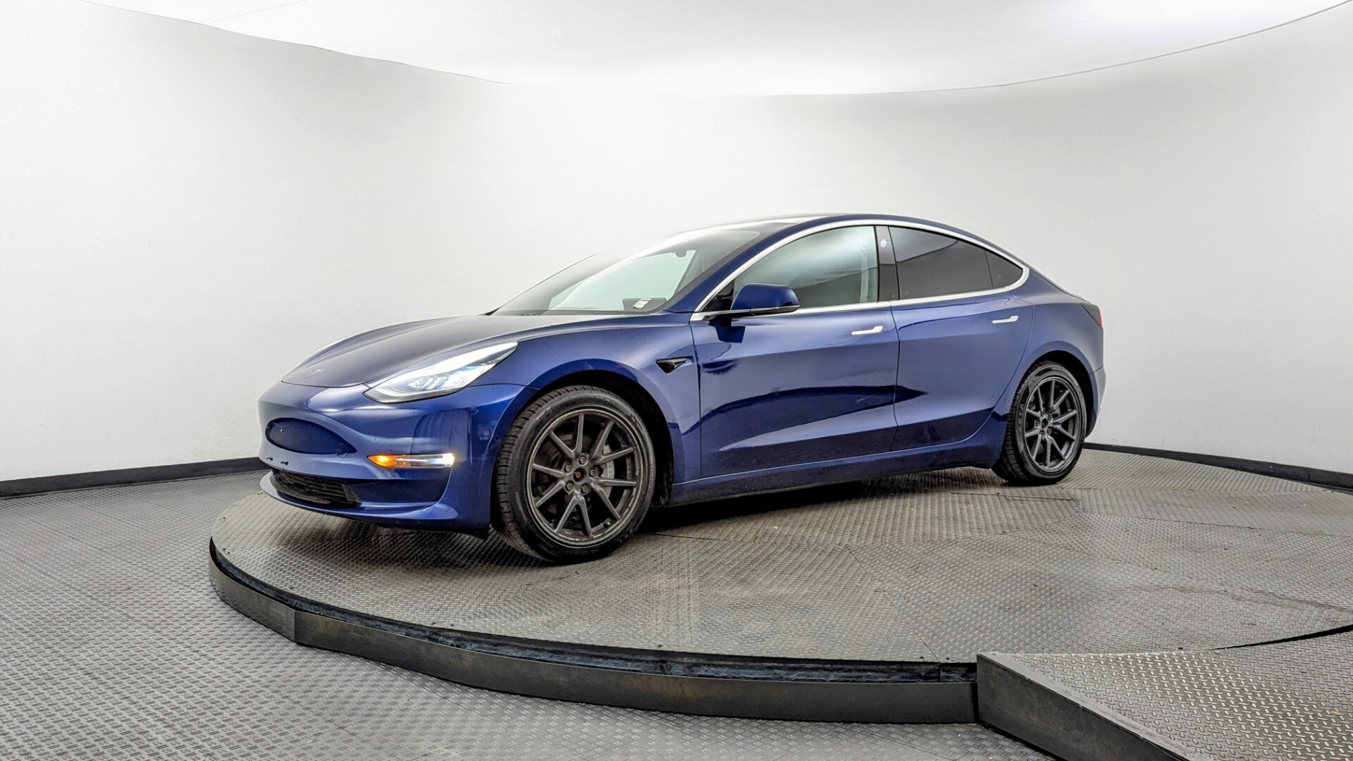 2020 Tesla Model 3 Base