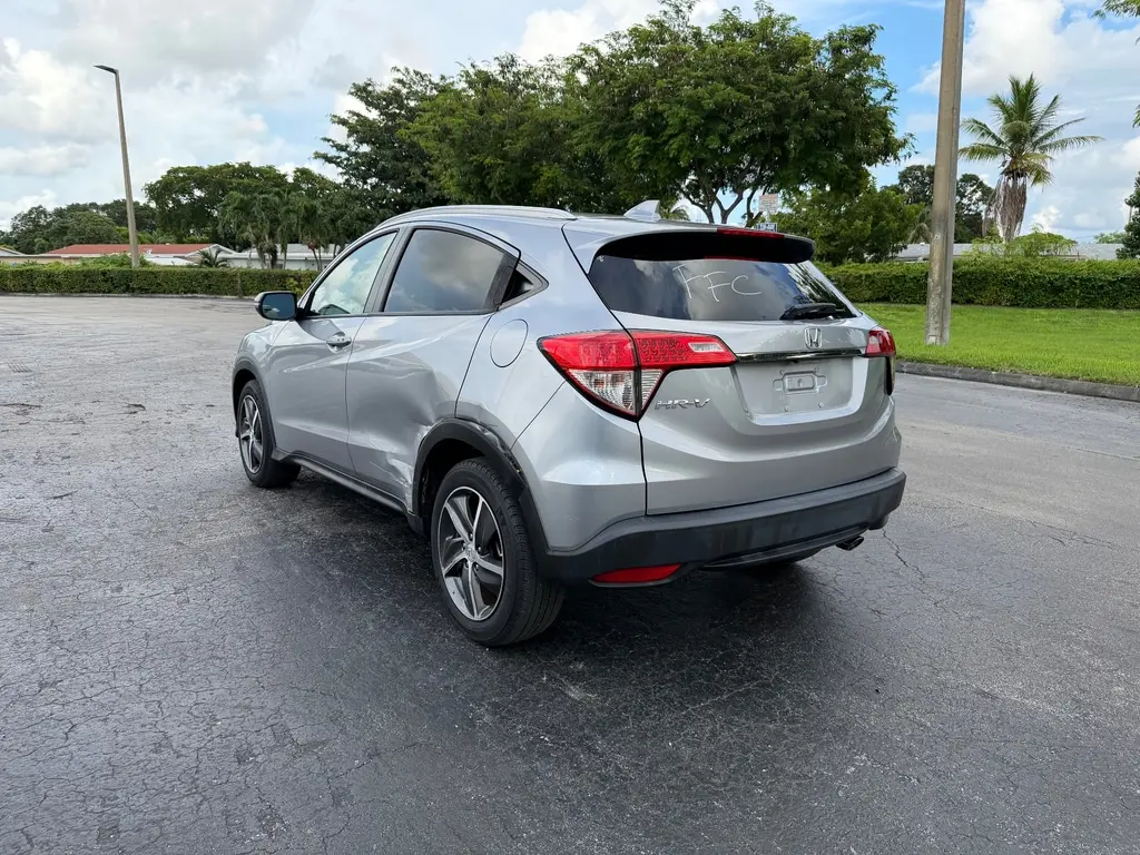 2022 Honda HR-V EX photo 3