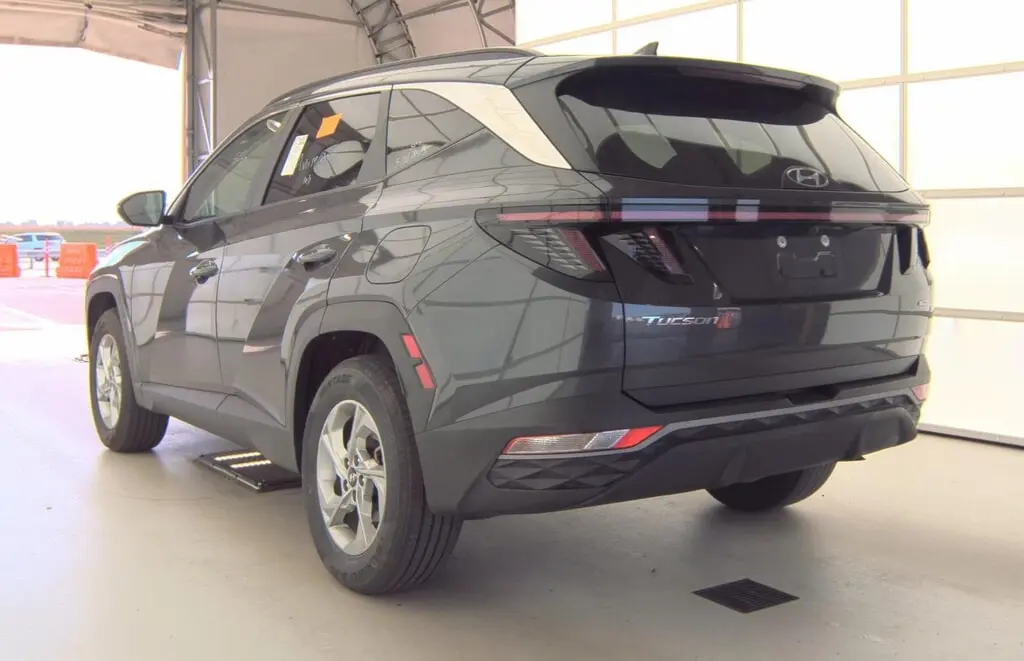 Florida Fine Cars - Used HYUNDAI TUCSON 2023 WEST PALM SEL