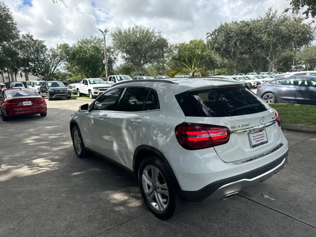 Florida Fine Cars - Used MERCEDES-BENZ GLA 2020 WEST PALM GLA 250