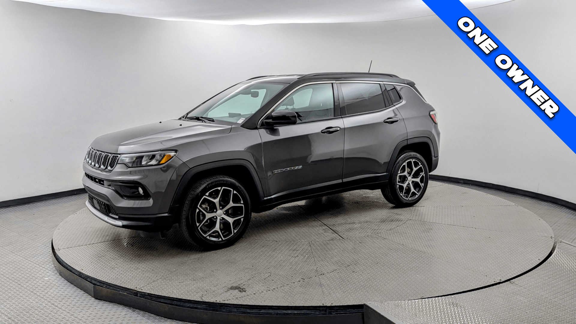 2024 Jeep Compass Limited's photo