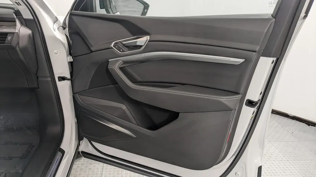 Florida Fine Cars - Used AUDI E-TRON 2021 ORLANDO PREMIUM PLUS