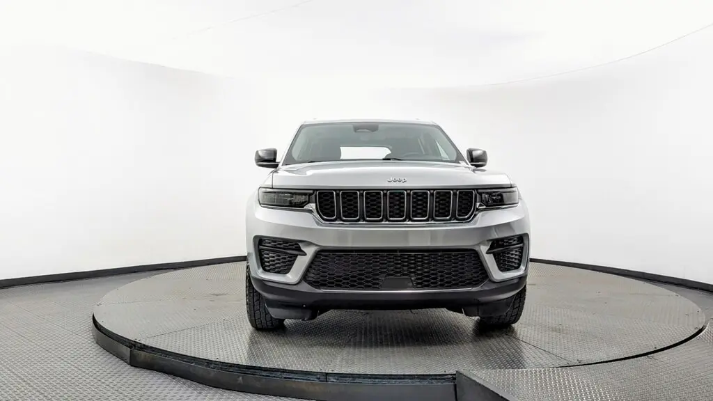 Florida Fine Cars - Used JEEP GRAND CHEROKEE 2023 MIAMI LAREDO