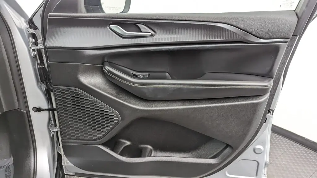 Florida Fine Cars - Used JEEP GRAND CHEROKEE 2023 MIAMI LAREDO