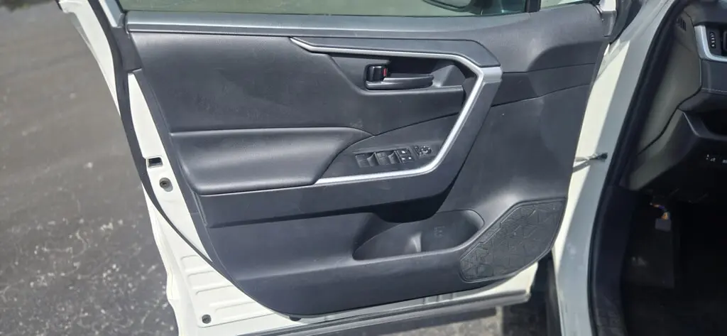 Florida Fine Cars - Used TOYOTA RAV4 2019 MARGATE LE
