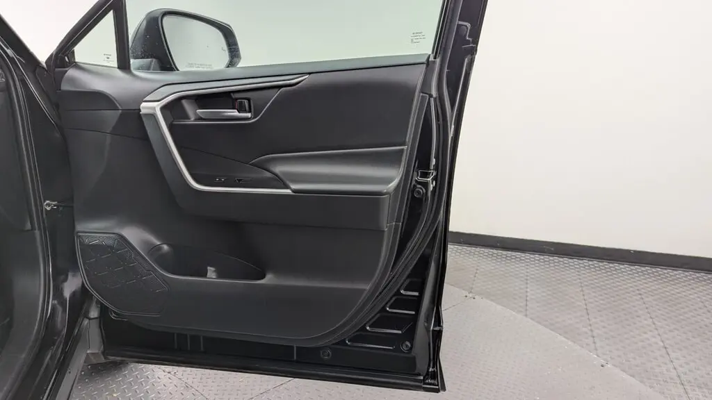 Florida Fine Cars - Used TOYOTA RAV4 2021 WEST PALM XLE