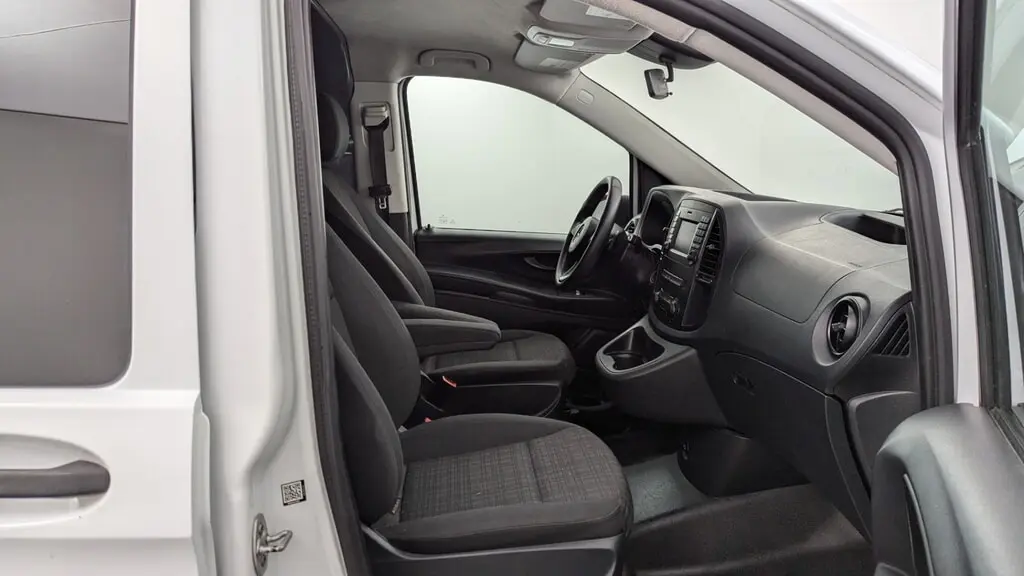 Florida Fine Cars - Used MERCEDES-BENZ METRIS VAN 2018 MIAMI WORKER