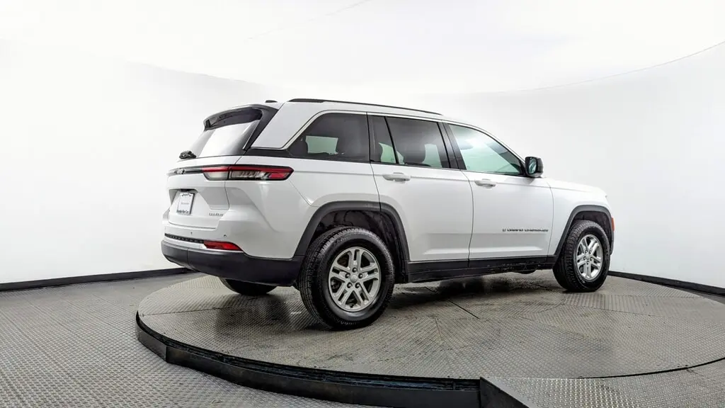 Florida Fine Cars - Used JEEP GRAND CHEROKEE 2024 MARGATE LAREDO
