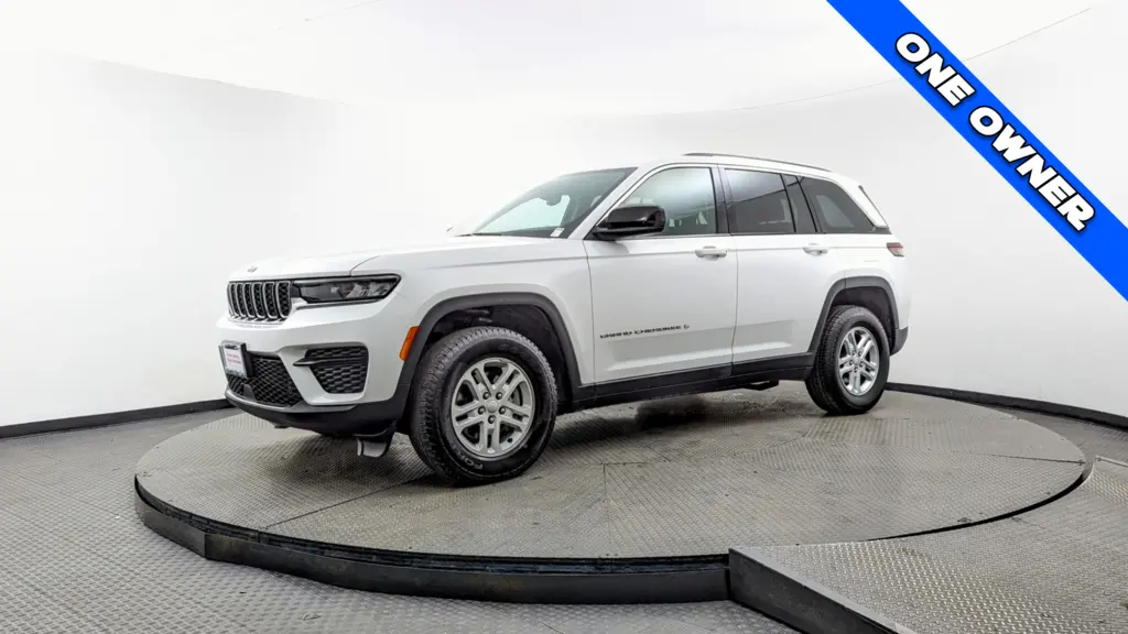 Florida Fine Cars - Used JEEP GRAND CHEROKEE 2024 MARGATE LAREDO