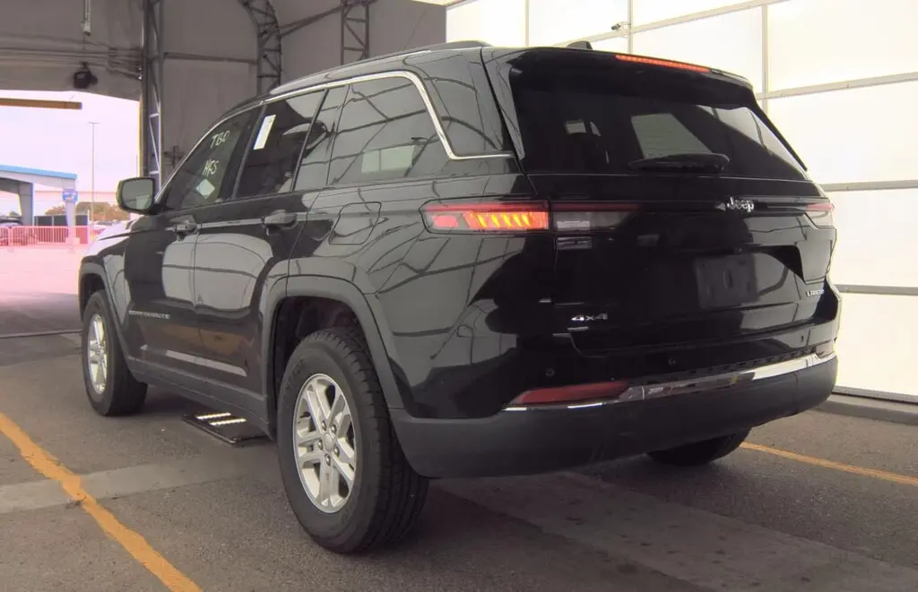 Florida Fine Cars - Used JEEP GRAND CHEROKEE 2023 MIAMI LAREDO
