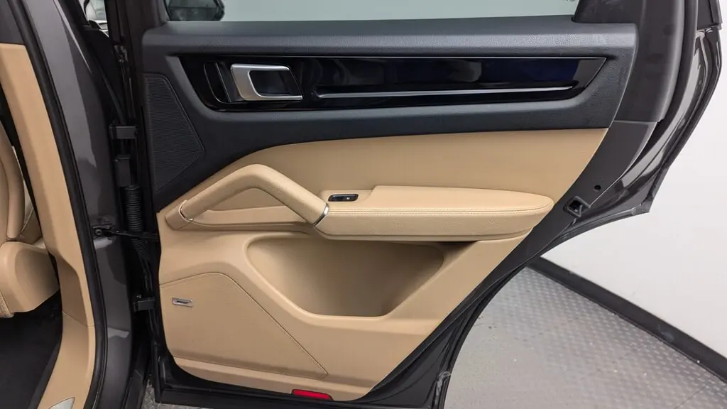 Florida Fine Cars - Used PORSCHE CAYENNE 2019 MARGATE 
