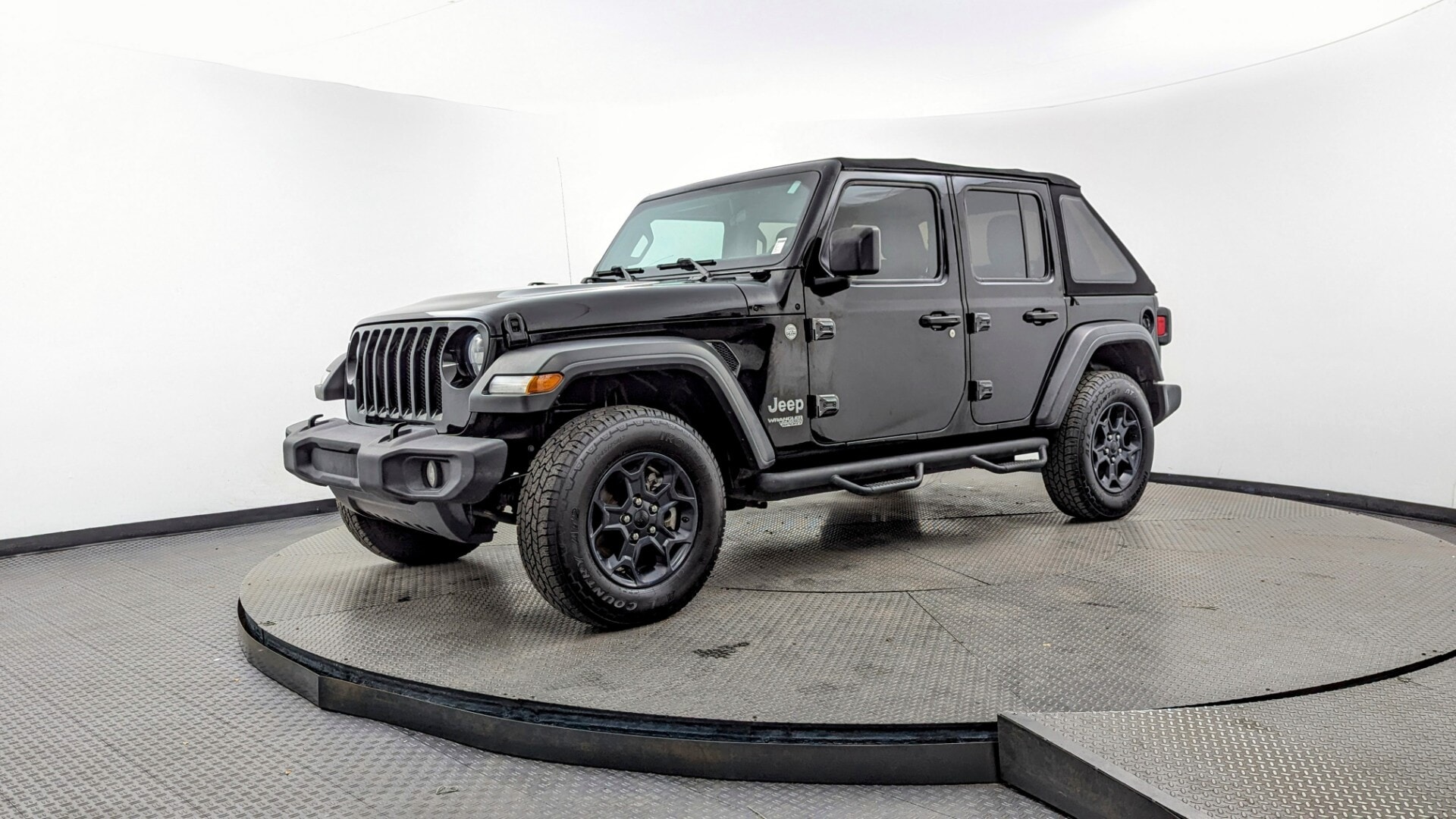2020 Jeep Wrangler Unlimited Sport's photo