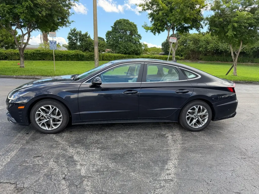 Florida Fine Cars - Used HYUNDAI SONATA 2023 MARGATE SEL
