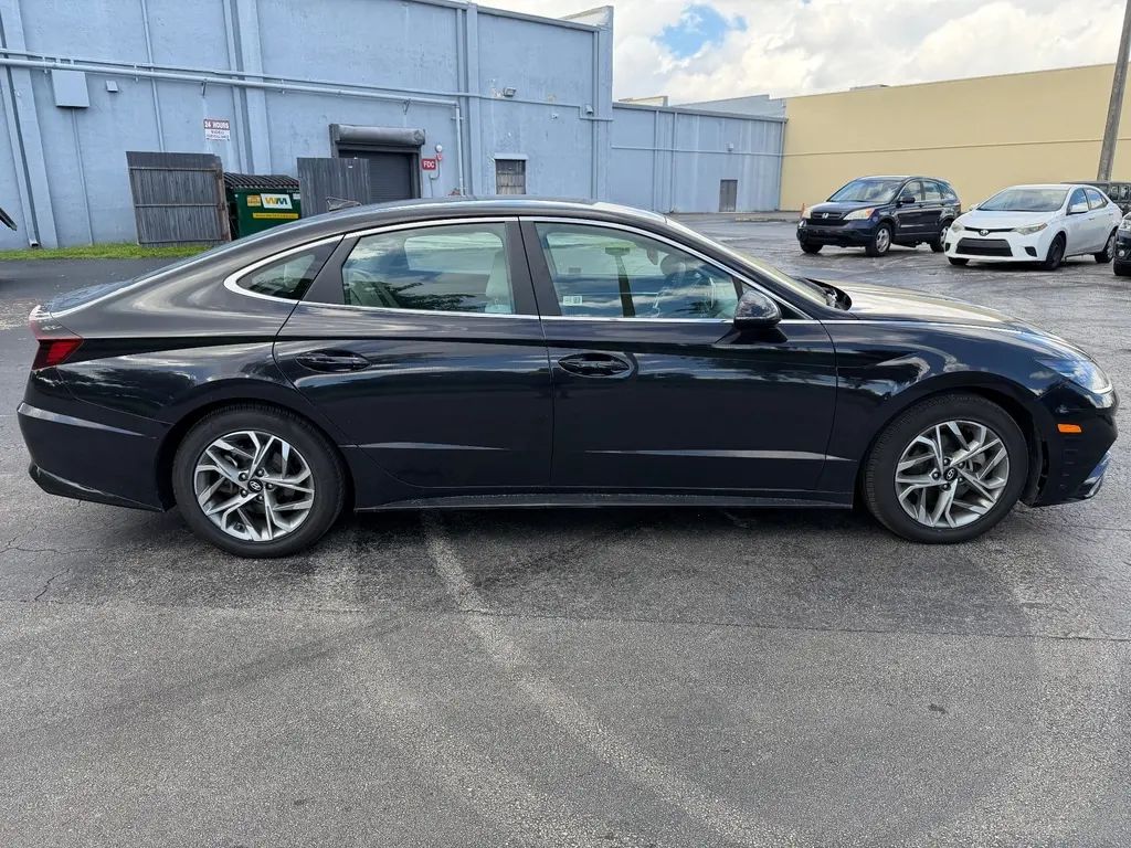 Florida Fine Cars - Used HYUNDAI SONATA 2023 MARGATE SEL