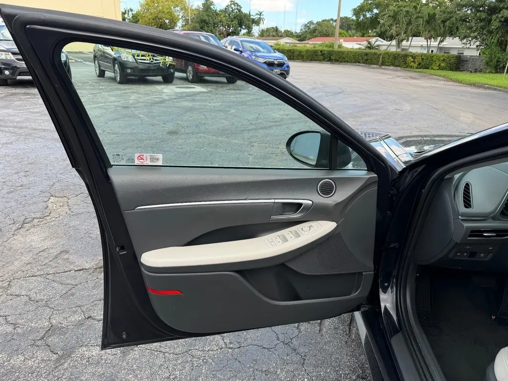 Florida Fine Cars - Used HYUNDAI SONATA 2023 MARGATE SEL