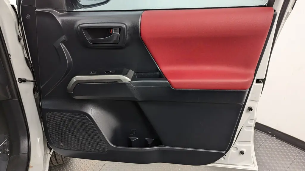 Florida Fine Cars - Used TOYOTA TACOMA 4WD 2019 MIAMI SR5