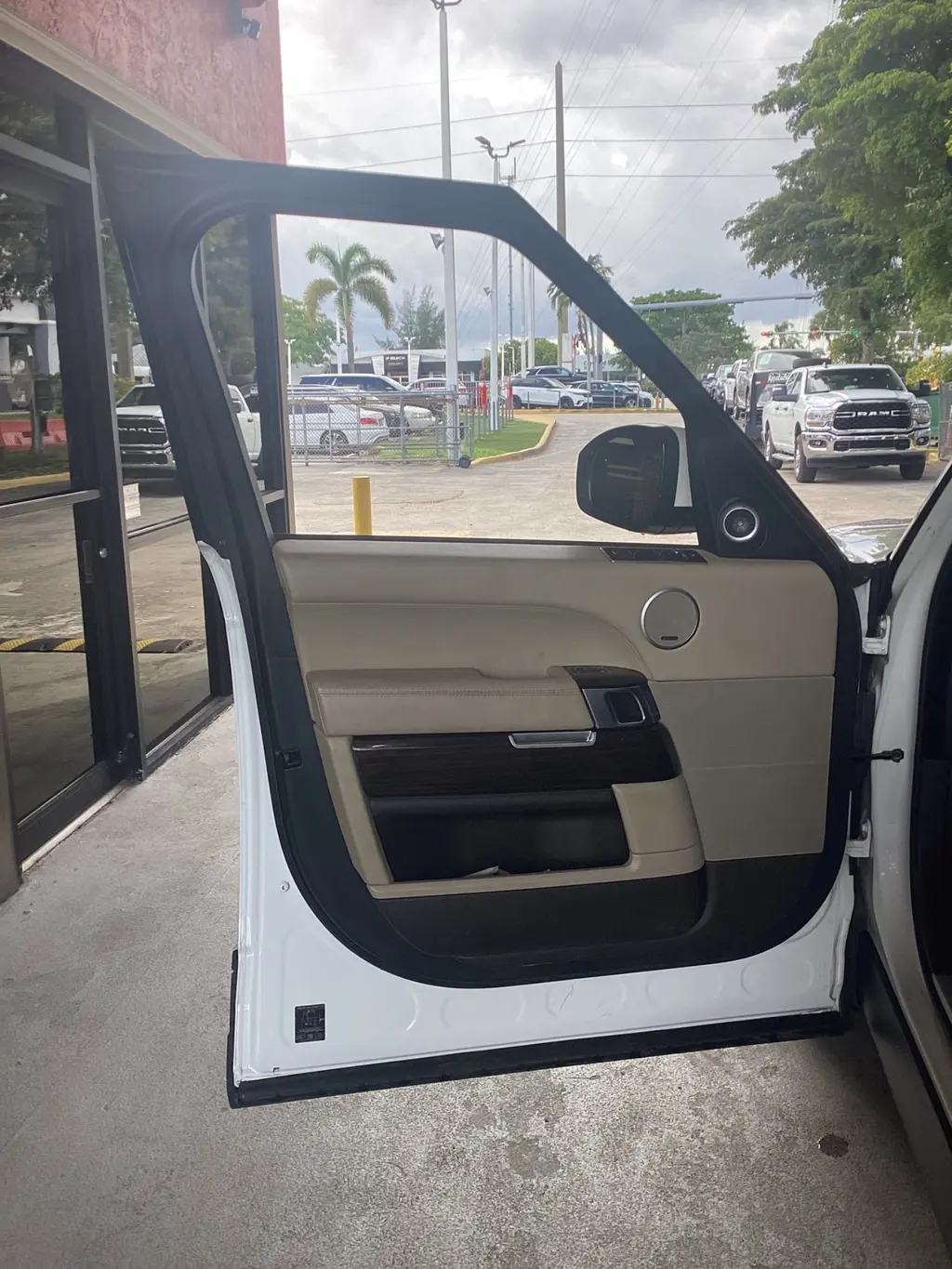 Florida Fine Cars - Used LAND ROVER RANGE ROVER 2016 MIAMI