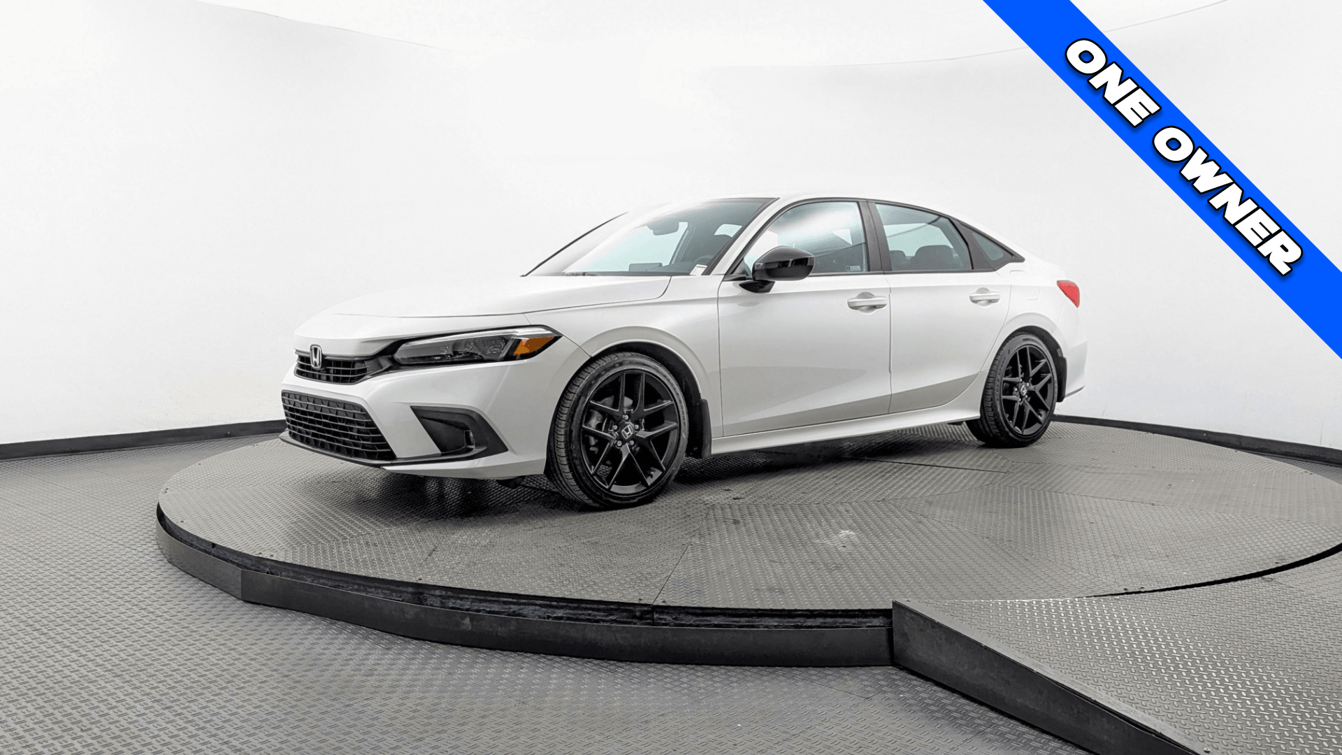 2023 Honda Civic Sport's photo