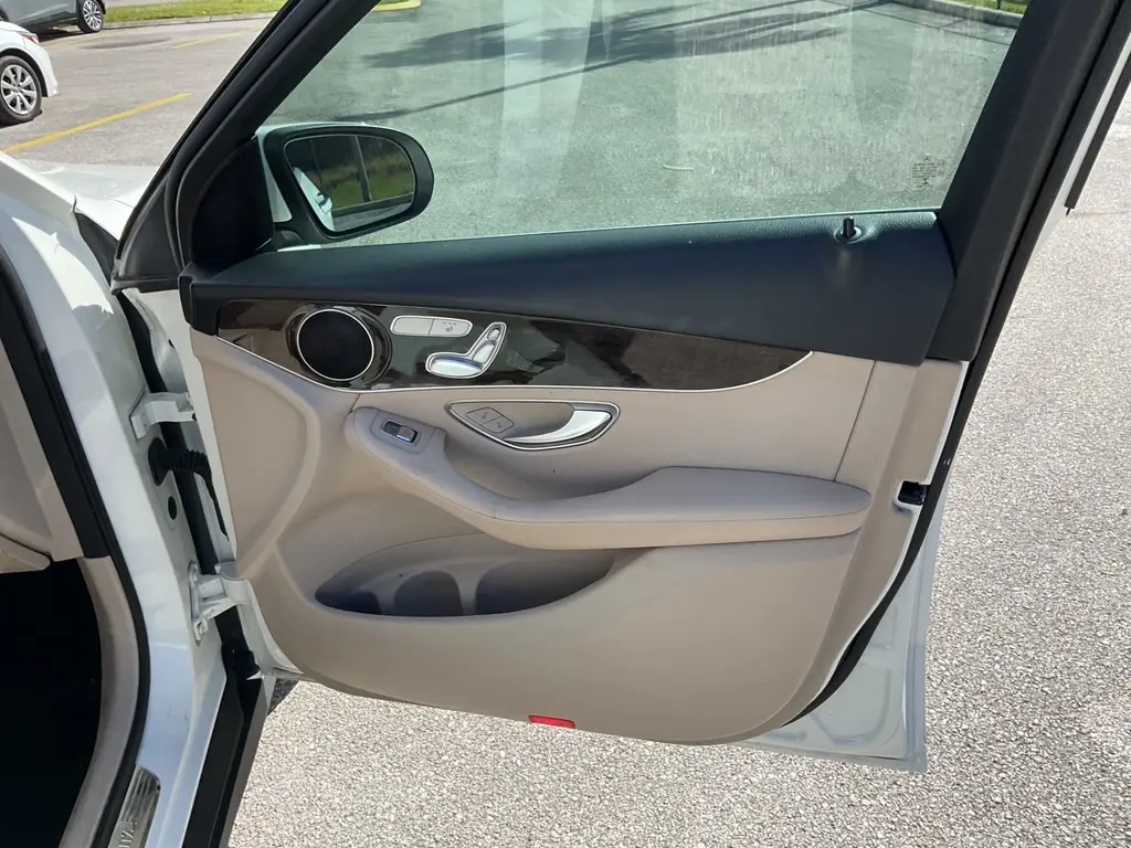 Florida Fine Cars - Used MERCEDES-BENZ GLC 2019 ORLANDO GLC 300