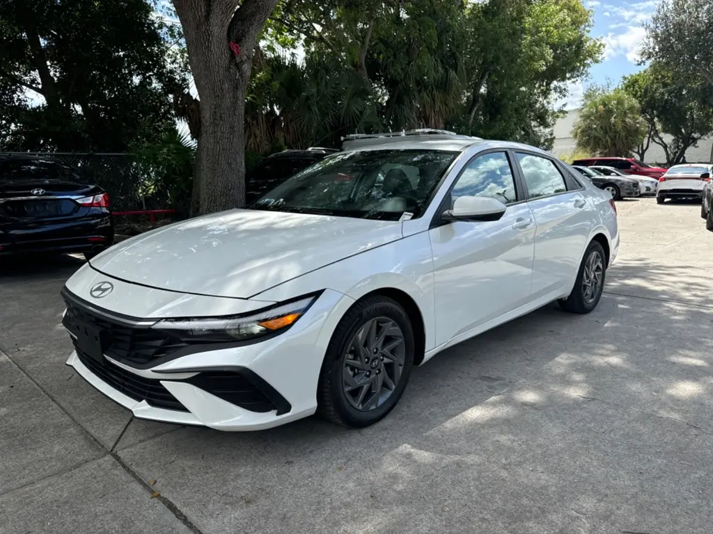 Florida Fine Cars - Used HYUNDAI ELANTRA 2024 WEST PALM SEL