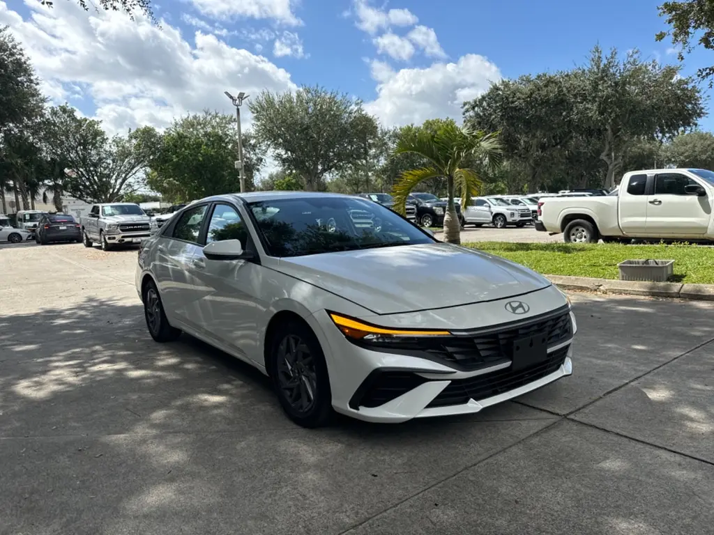Florida Fine Cars - Used HYUNDAI ELANTRA 2024 WEST PALM SEL