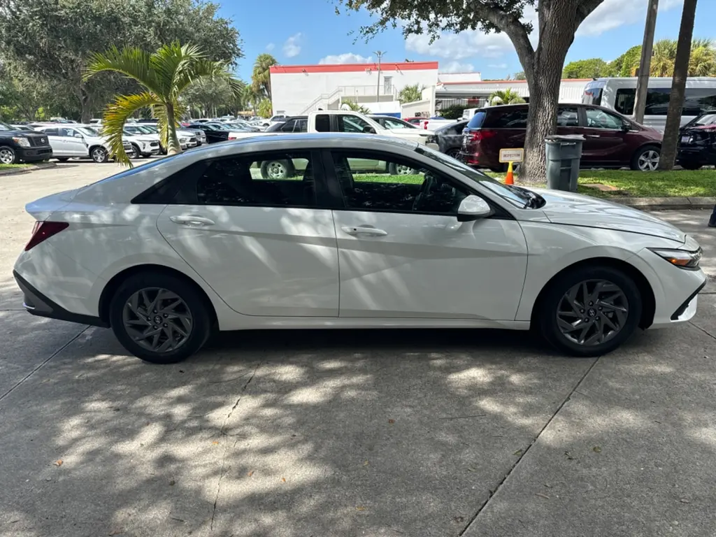 Florida Fine Cars - Used HYUNDAI ELANTRA 2024 WEST PALM SEL