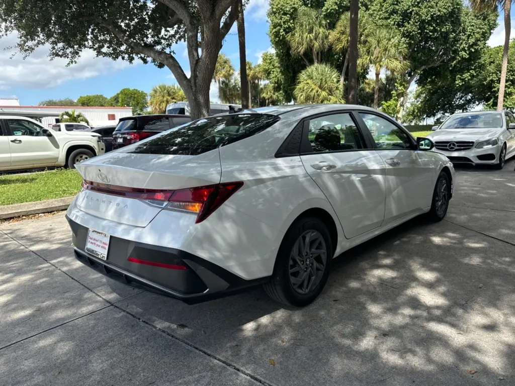 Florida Fine Cars - Used HYUNDAI ELANTRA 2024 WEST PALM SEL